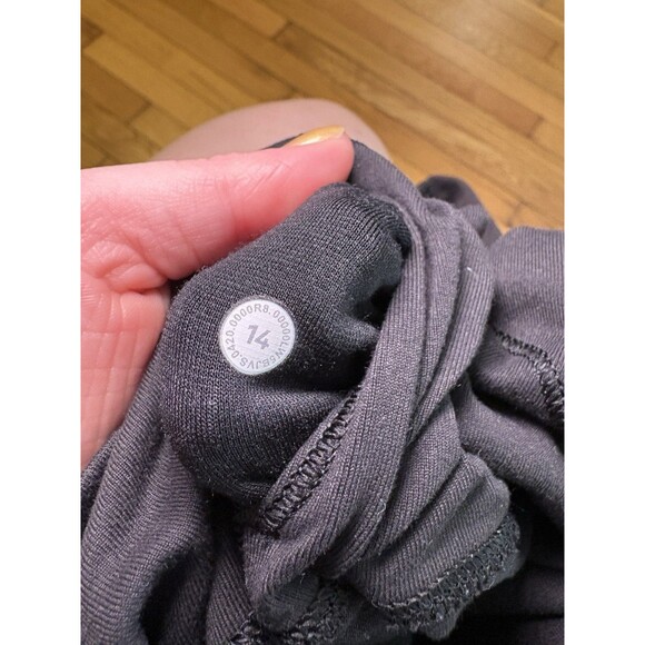 Lululemon Athletica Black Leggings - Picture 5 of 5